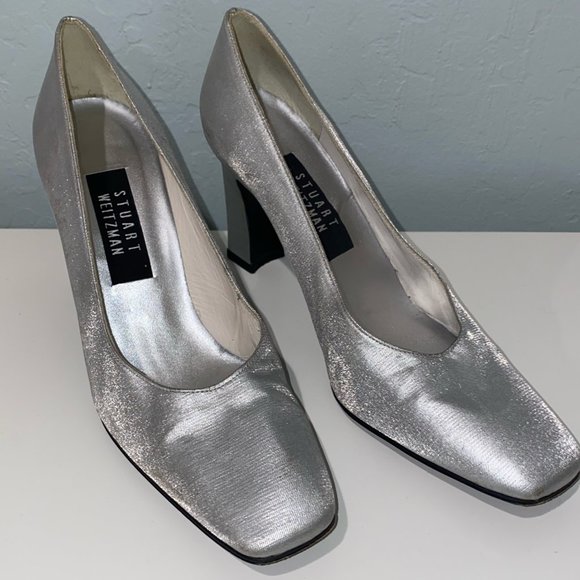 Stuart Weitzman Silver Satin Pumps 8 - Picture 1 of 9